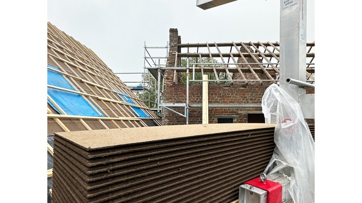 Referentie-dakrenovatie-reference-rénovation-toit-Omwenteling-Architect